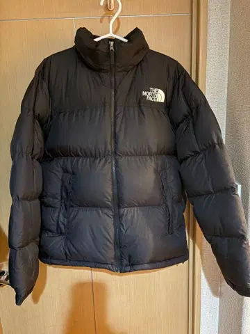 THE NORTH FACE 눕시 블랙 다운 자켓