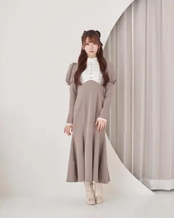 RoseMuse lace maid style dress