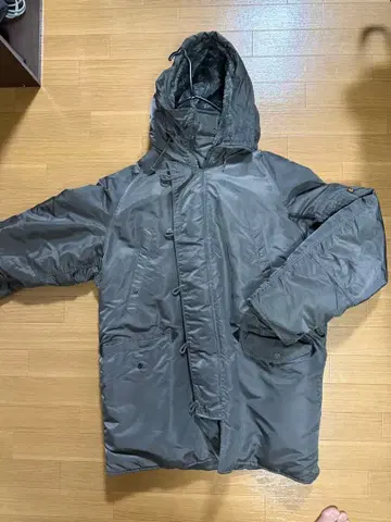 ALPHA INDUSTRIES 밀리터리 자켓