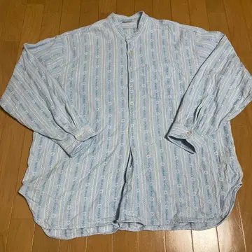 유로 구제 의류 스위스 그랑파 셔츠 슬리핑 셔츠 블루 계열 꽃무늬 80s