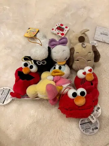 엘모 데이지 스누피 숀 스트랩 세트