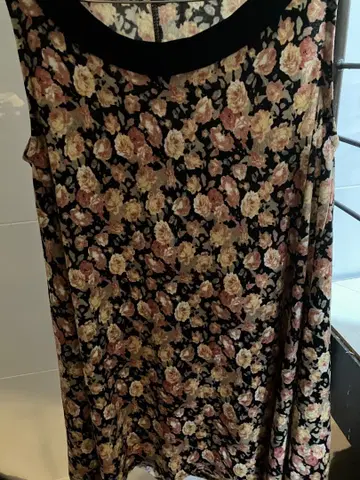 린넨 프로 인형 회화 같은 꽃무늬 슬리브리스 미니 원피스