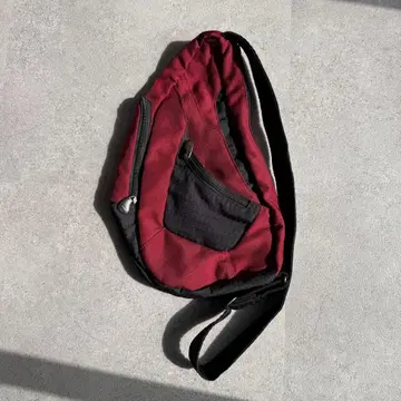 새상품급 Healthy Back Bag 숄더백 버건디