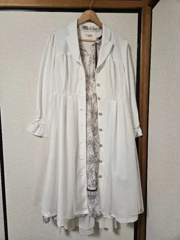 꽃무늬 롱 원피스 긴팔 프릴 코트 세트