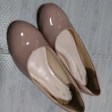 acquacalda 핑크 에나멜 펌프스