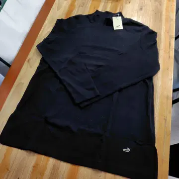 크로커다일 스무스 하이넥 컷 튜닉