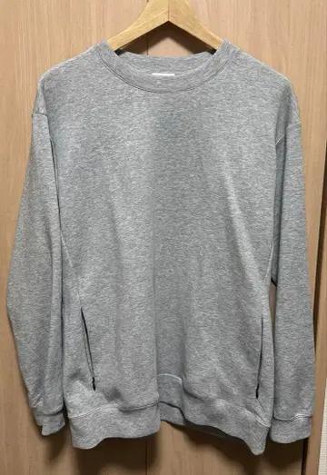 [ 뷰티 앤 유스 ] 더블 니트 크루넥 맨투맨