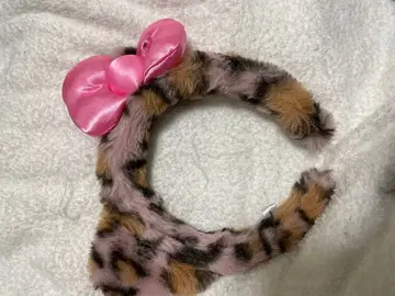 레오파드 무늬 머리띠 핑크 리본