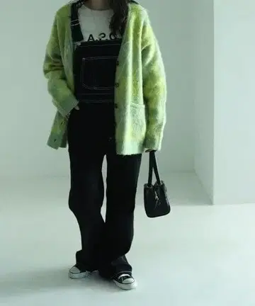 익명 배송 새상품급*FREAKS STORE 아가일 샤기 니트 가디건