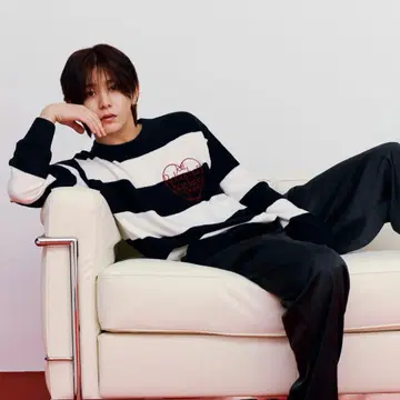 미개봉 새상품 JOEL ROBUCHON 스무디 실크 풀오버 야마다 료스케