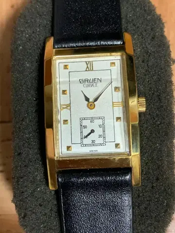 GRUEN EXECUTIVE 그리 엔에그제큐티브 CURVEX 손목시계