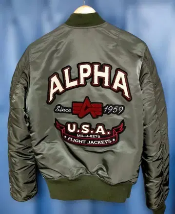 ALPHA INDUSTRIES MA-1 자켓 M 백 디자인