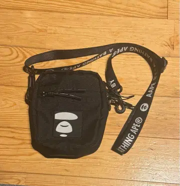 AAPE 숄더백 블랙