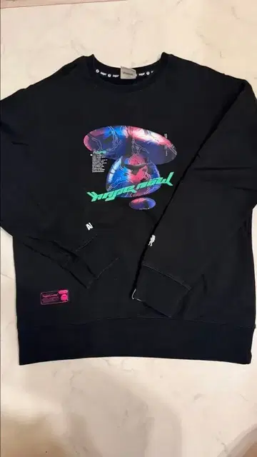 Aape 그래픽 프린트 맨투맨 XL 블랙