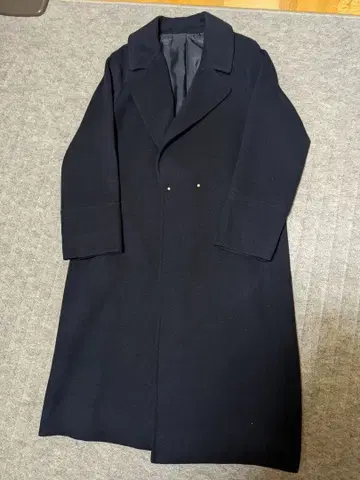 [ 새상품급 ] cucux 쿠쿠스 네이비 심플 더블 버튼 롱 코트