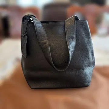 HIROFU 히로후 로셰 부드러운 천연 가죽 주름 가죽 숄더백 블랙