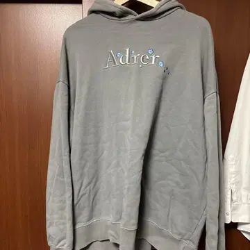Adrer 그레이 후드 부착 후드티