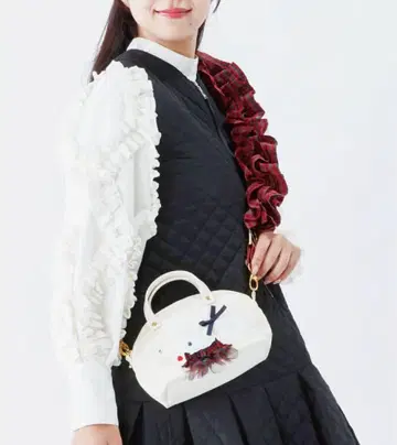 파밀리아 familiar bibiy 콜라보 상품 미니 백 숄더