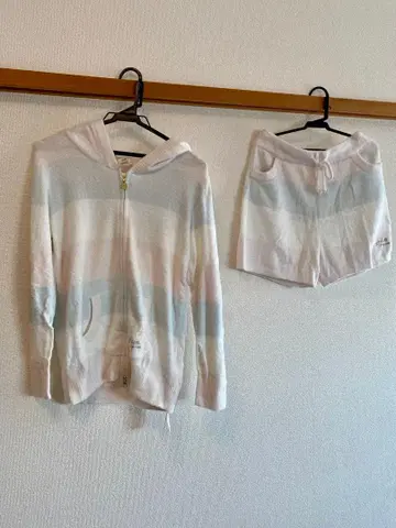 [ 미사용 새상품 ] 젤라또피케 룸웨어 상하의 세트