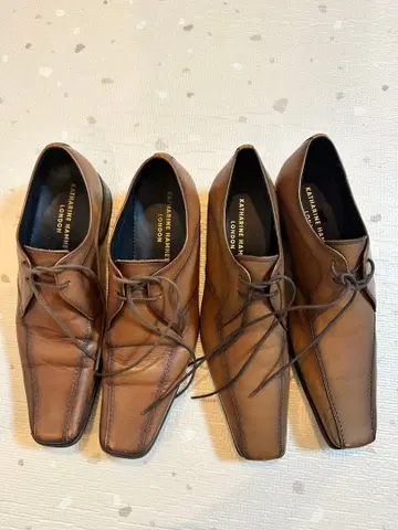 KATHARINE HAMNETT LONDON 캐서린 햄넷 2켤레 세트