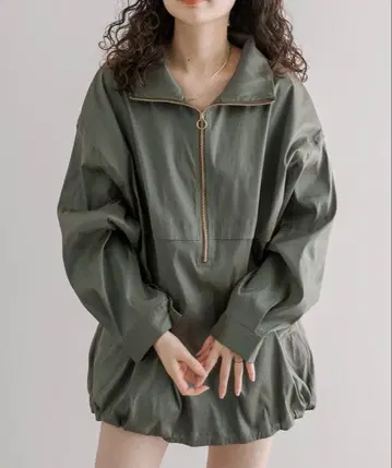 mystic | 샤이니 하프 지퍼 풀오버