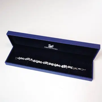 스와로브스키 LOUISON 팔찌