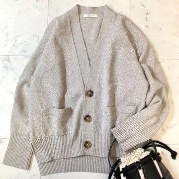 컨디션 최상 맥피 라무 캐시미어 V넥 가디건 베이지
