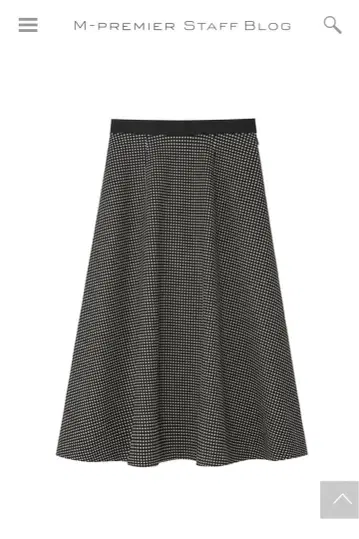 엠프리미어 블랙 도비 스트레치 도트 플레어 스커트 38