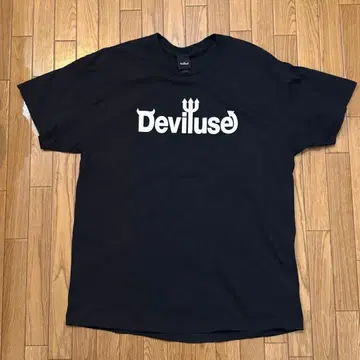 Deviluse FACT T셔츠 XL