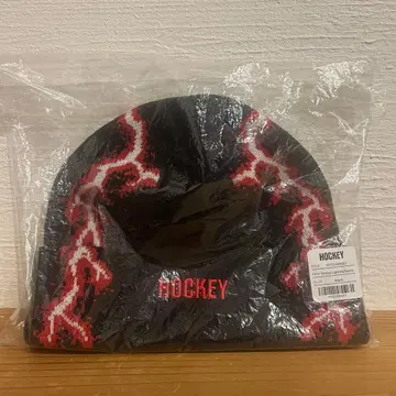 HOCKEY 라이트닝 비니 니트 모자