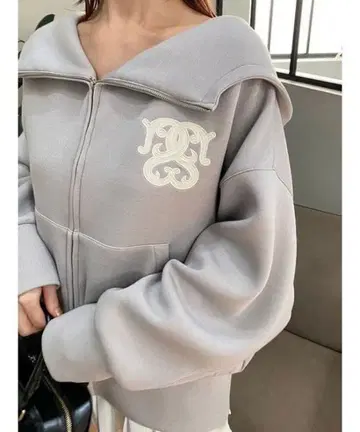 SNIDEL 볼륨 후드티 그레이