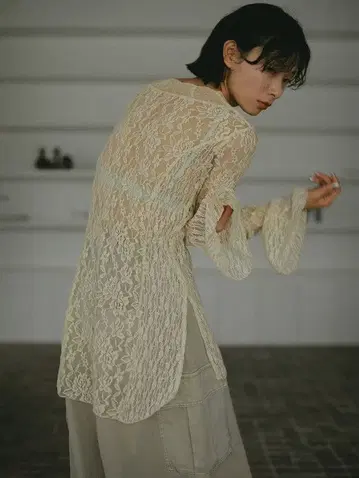 COMBINATION LACE TOP 아이보리