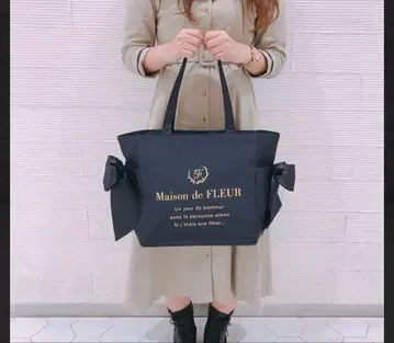 루미네 이케부쿠로점 한정판 클리어 포켓 사이드 리본 토트백 네이비