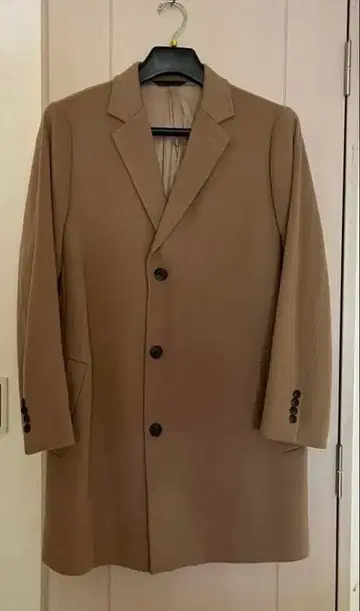 베이지 체스터 코트 3버튼