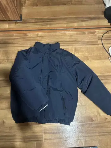 리버서블 다운 자켓 네이비 화이트