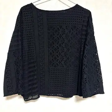 BEARDSLEY 비어즐리 레이스 패치워크 블라우스 블랙