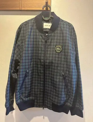 LACOSTE 체크 무늬 MA-1 아우터