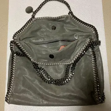 그레이 스웨이드 숄더백 체인 스트랩