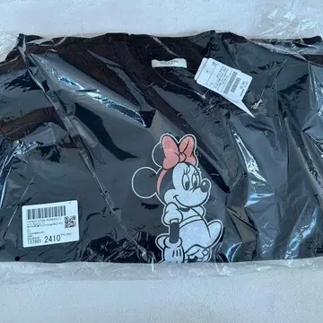 새상품 프릭스스토어 디즈니 미니 미니 마우스 맨투맨 블랙