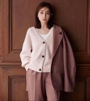 [ 최저가 ] 다나카 미나미 V넥 백롱 니트 가디건 미사용