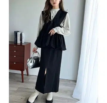 가격 인하 중 앞뒤 2way 서스펜더 타이 스커트 (롱 기장 셋업 가능)