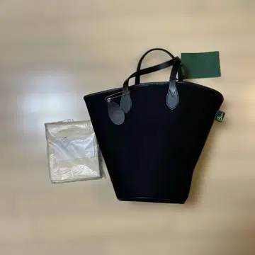 브래디 버킷백 미사용