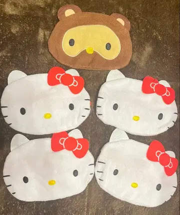 헬로키티 가챠가챠 페이스 파우치