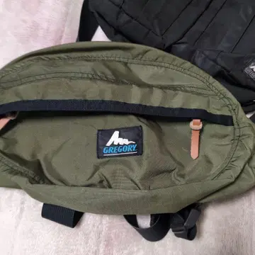 GREGORY 바디백 올리브 구 파랑 로고 세트