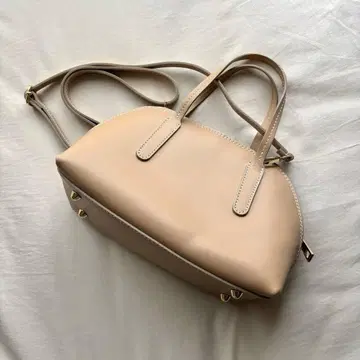 새상품급 MILOS 베이지 라운드 미니백 2WAY 스무스 가죽