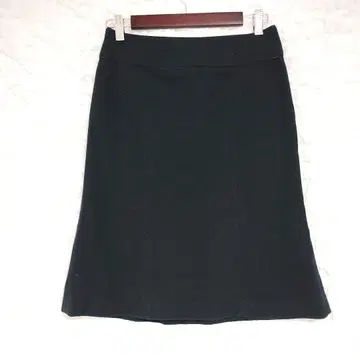 [내추럴 뷰티 베이직] 네이비 블랙 무릎 기장 스커트 M 사이즈