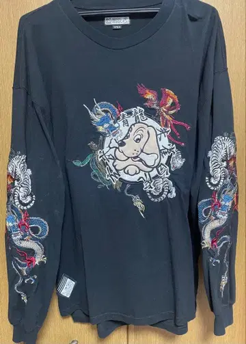 갈피 GALFY 자수 롱 T셔츠 사신 디자인 중형견