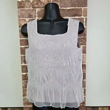 sempre  탱크탑 베이지 x 화이트 슬리브리스 개더