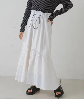 나일론 티어드 볼륨 스커트