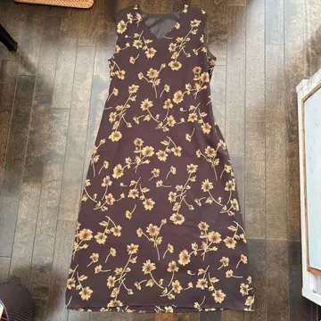 꽃무늬 슬리브리스 롱 원피스